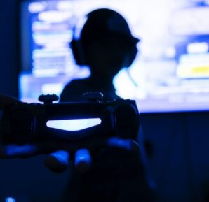 7 in 10 women human rights defenders, activists and journalists report online violence